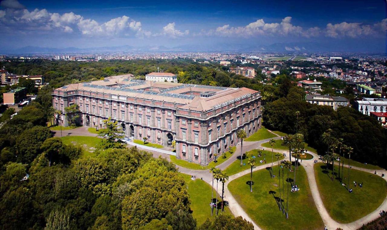 Hotel La Casa Di Donatella Nápoles Exterior foto